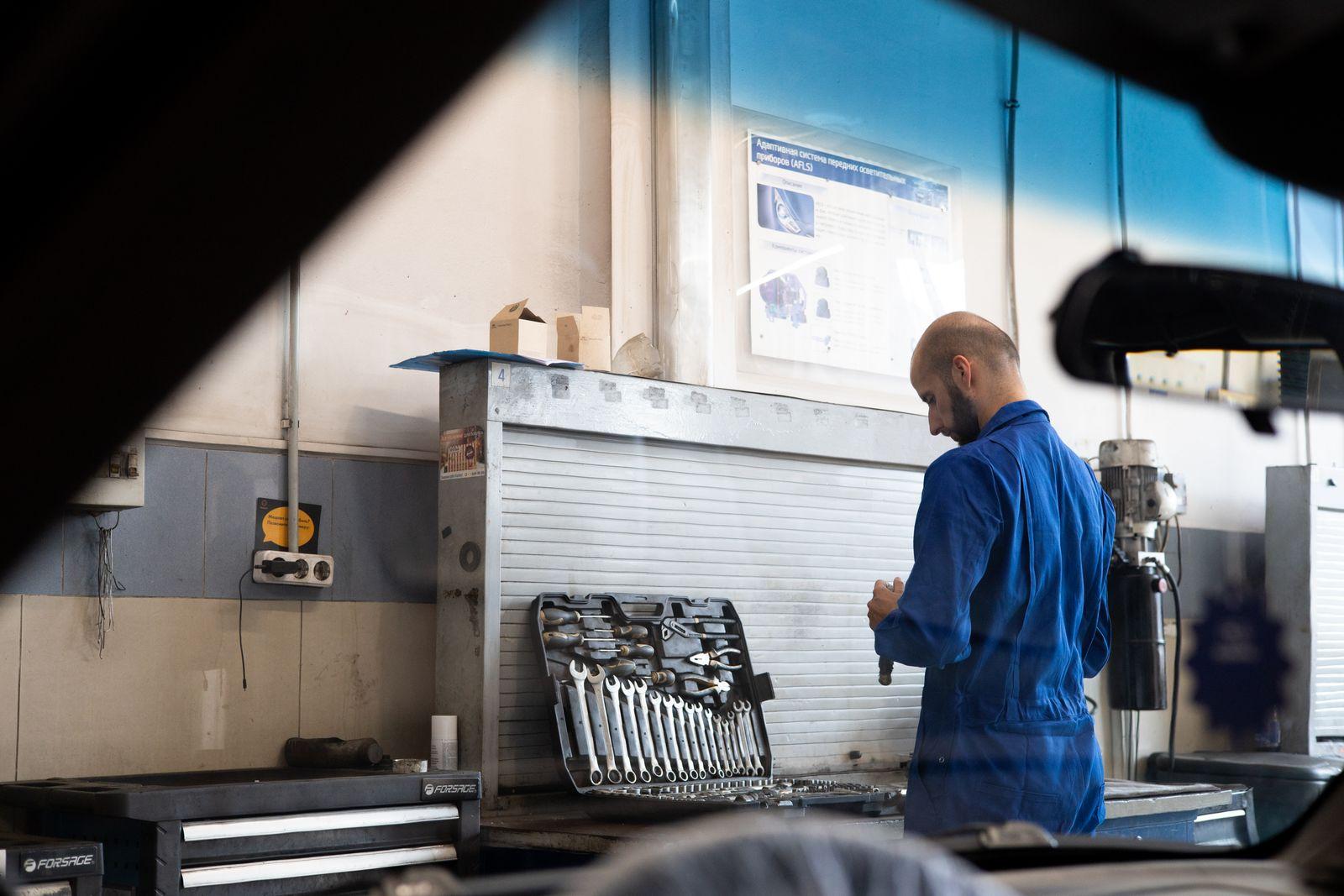 Checking workshop measuring tools: a lean routine before diagnosis